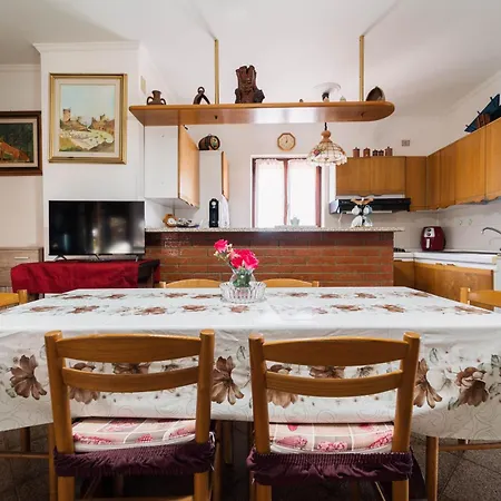 Buranti Sea View 펜션 *