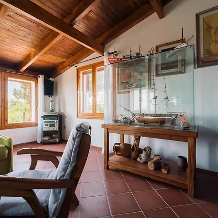 Buranti Sea View Holiday home