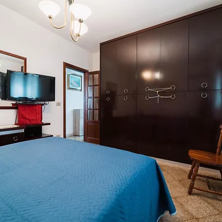 Buranti Sea View Holiday home
